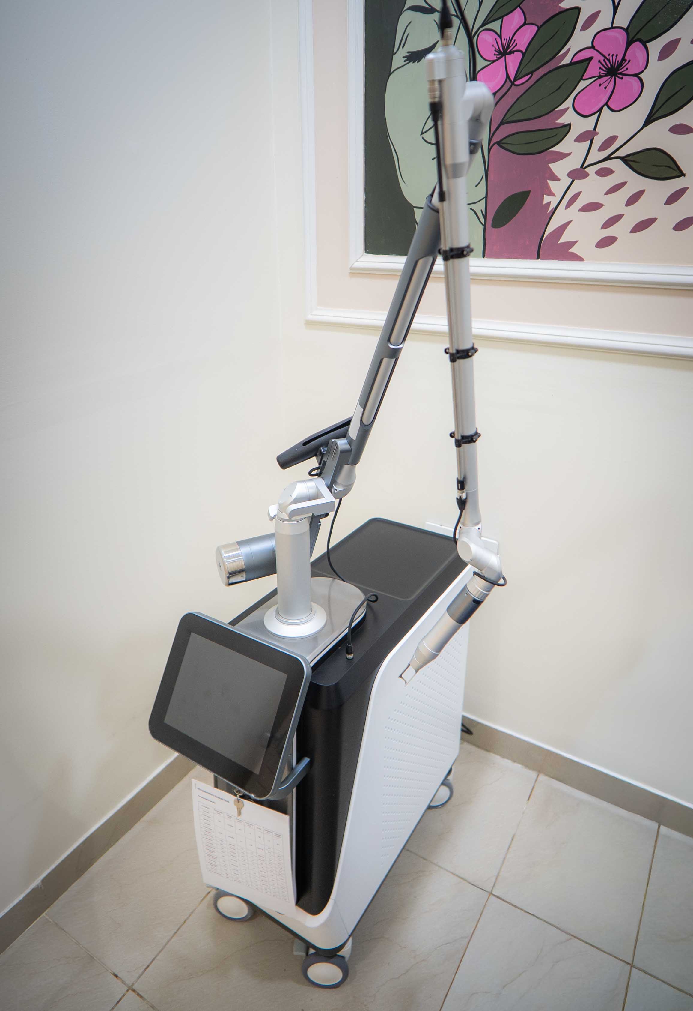 Advanced combination laser system for multi-modality skin treatments