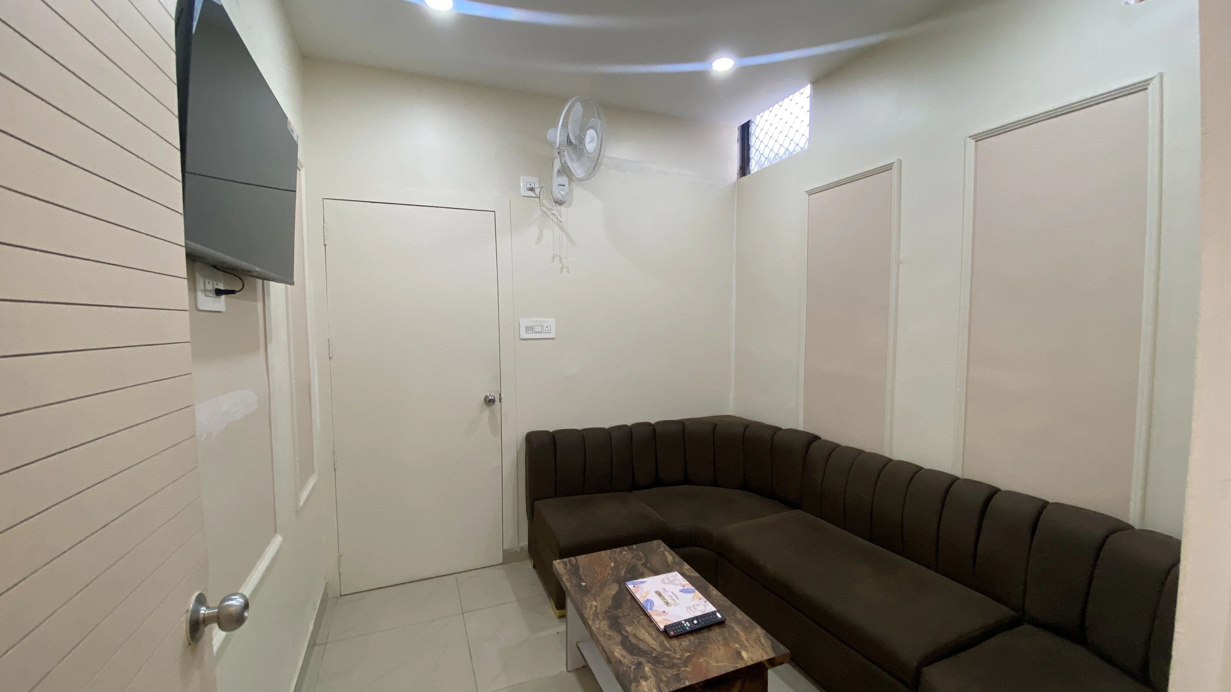 Patient lounge at Ixora Health
